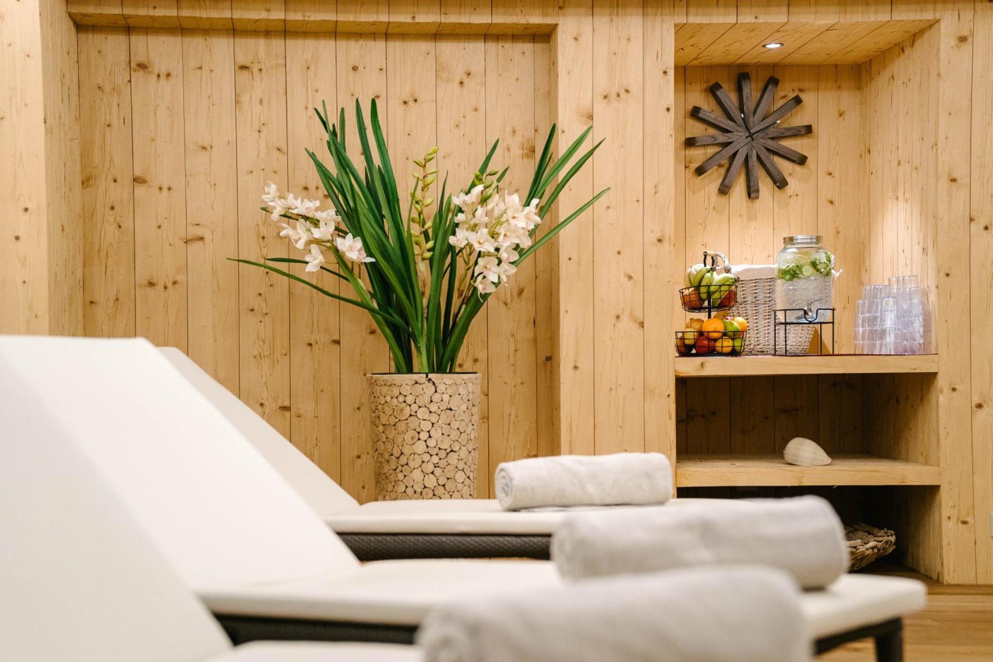 Seven Alpina Boutique Hotel Klosters Buitenkant foto